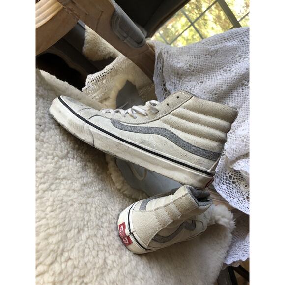 Vans Off The Wall Rose High Tops Size Men 5.5, Woman 7 Off White Suede Gray - Picture 5 of 10